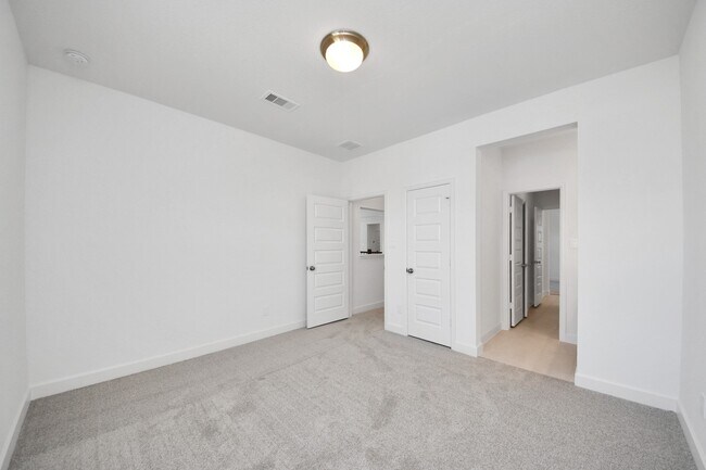 Building Photo - 5806 Pink Coral Ln