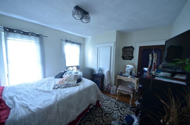 Building Photo - Very nice 3 bed 1 bath in Brighton.... SEPT 1ST MOVE IN