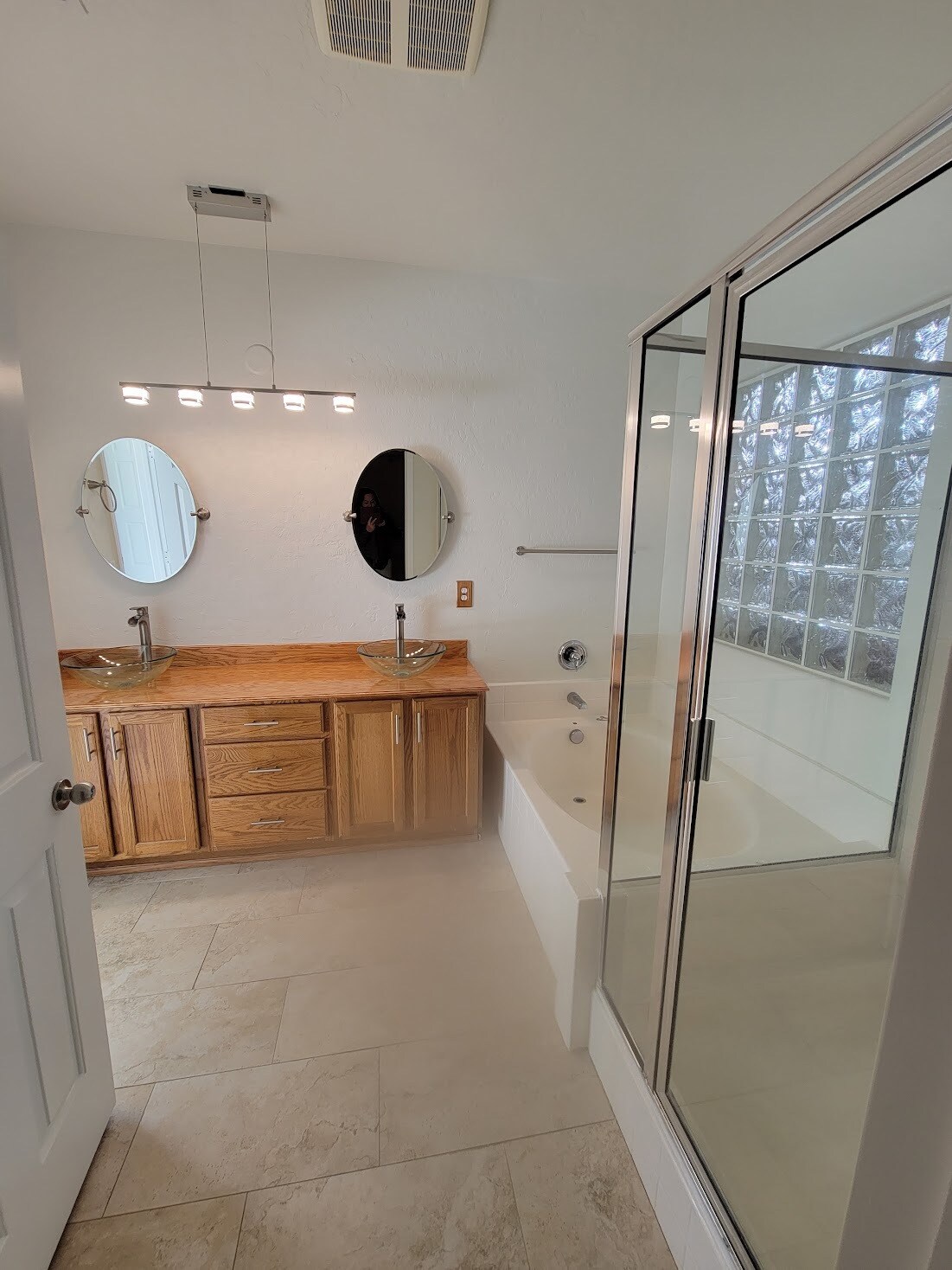 Building Photo - 2659 Lochleven Way