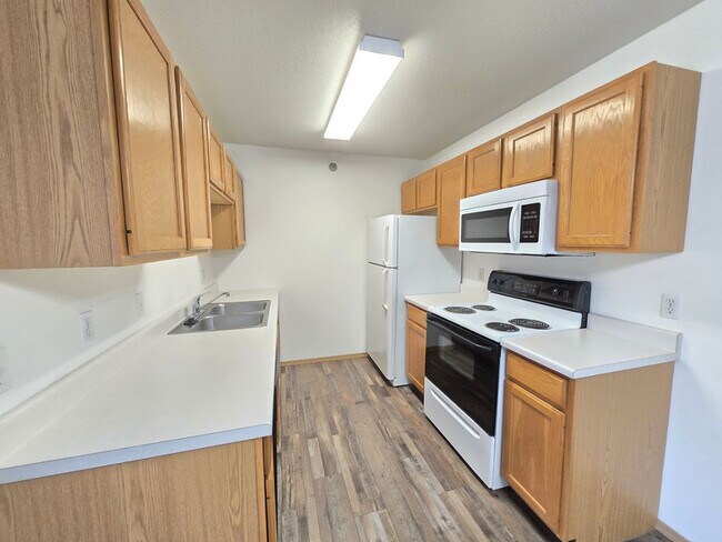 Building Photo - Prairie Gardens Apartments