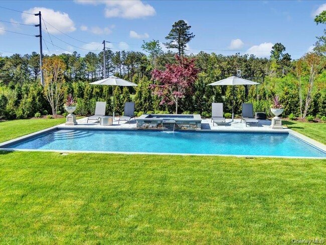 Building Photo - 17 Adam Ln