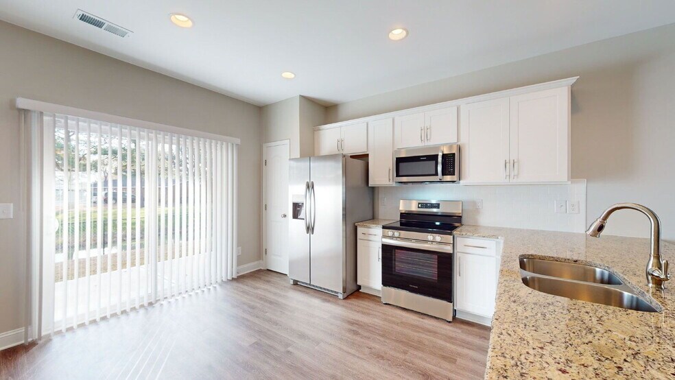 Building Photo - 2629 Virginia Mae Ln