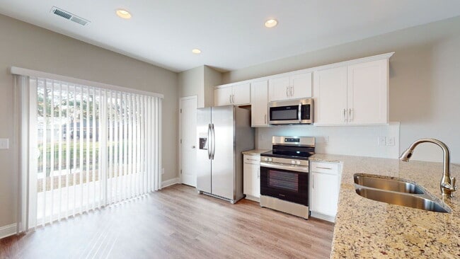 Building Photo - 2629 Virginia Mae Ln