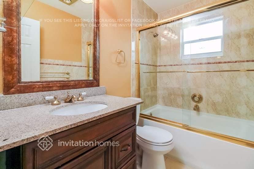 Building Photo - 765 Ryanwood Dr