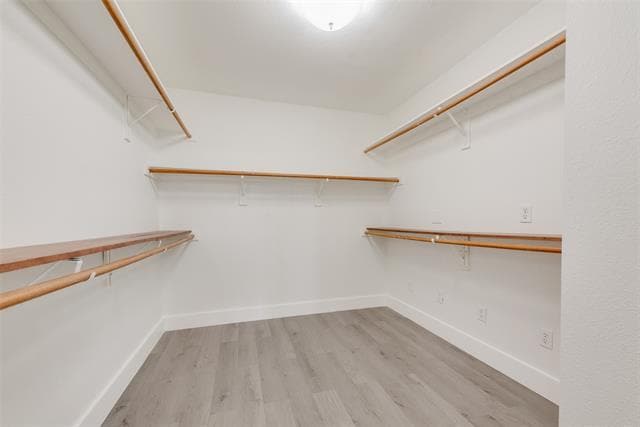 Building Photo - 3400 Oleander Dr