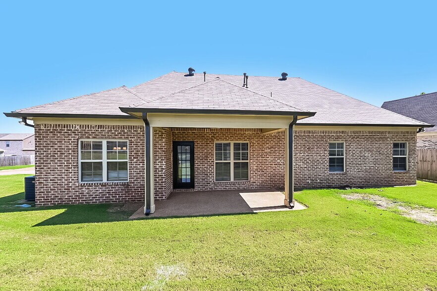 Building Photo - 3475 Avis Ln