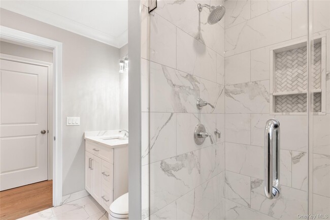 Building Photo - 280 Purchase St