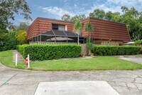 Building Photo - 2606 6th Ct