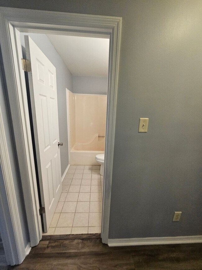 Building Photo - Home in Bryant