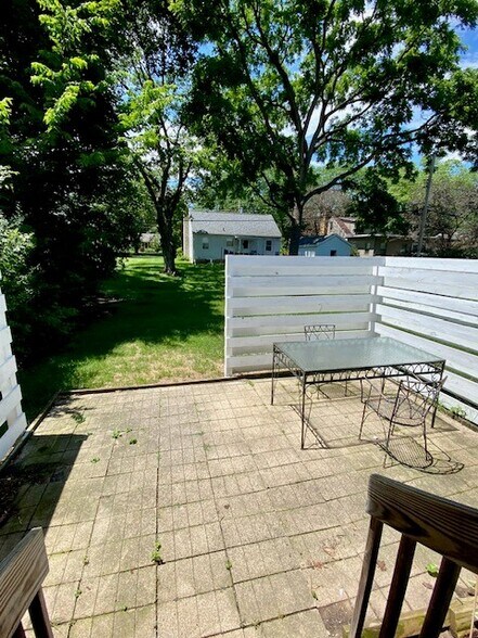 Patio - 310 Eugenia Ave