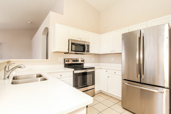 Building Photo - 11591 W Hubbell St