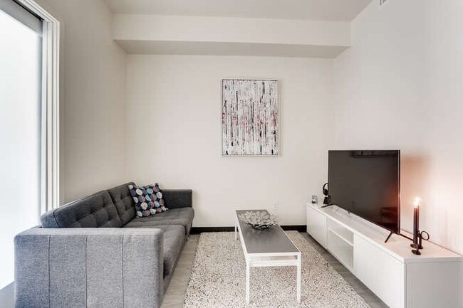 Floorplan - 4252 Crenshaw