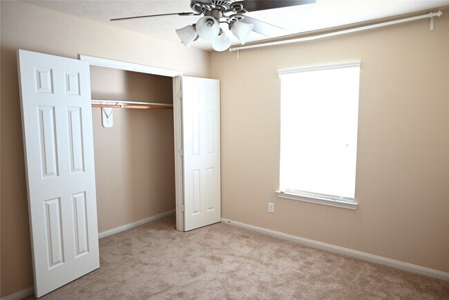 Building Photo - 25006 Tancy Ranch Ct