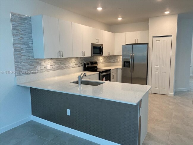 Building Photo - 211 SW 159th Ter