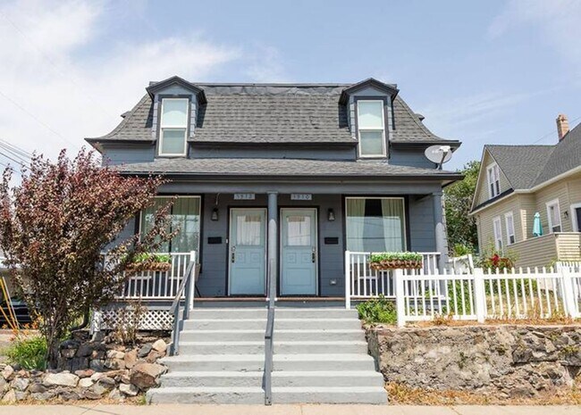 Building Photo - 1510 W College Ave