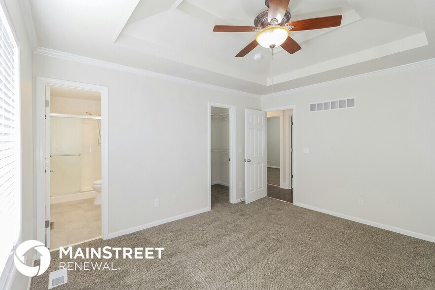 Building Photo - 9103 NE 116th Pl