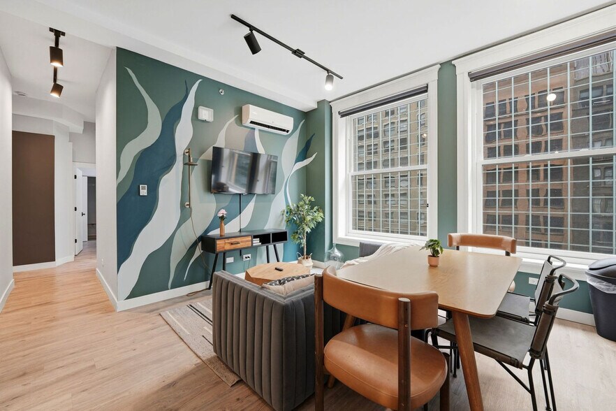 Building Photo - 417 S Dearborn St