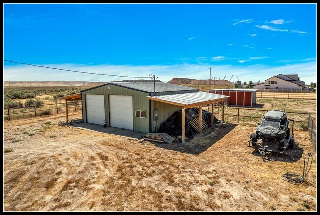Building Photo - 3 Acre Horse Ranch & Home Rental SE Boise ...