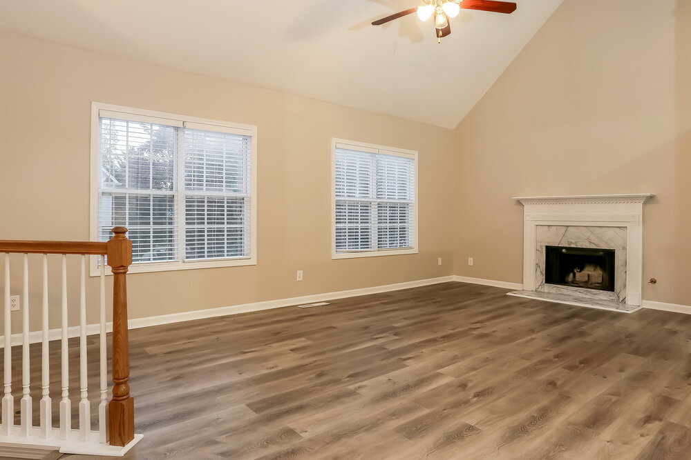 Building Photo - 5980 Tate Dr