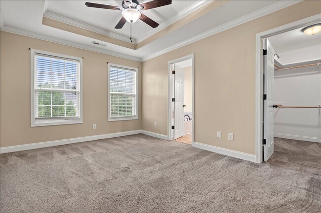 Building Photo - 3011 Thornberry Dr