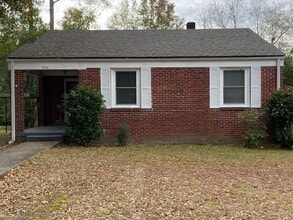 Building Photo - Rosewood Bungalow