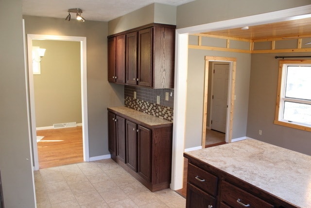 Building Photo - Beautifully Remodeled 3-bedroom Home in a Great Location!