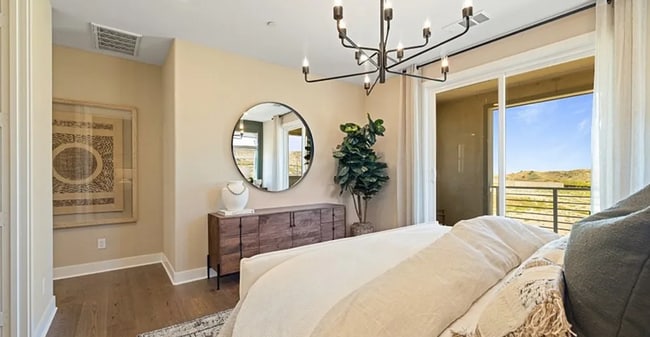 Building Photo - Newer 4BR Valencia Home in Solaire | Pool Community | Prime Location