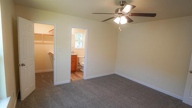 Building Photo - 800 Hemlock Dr