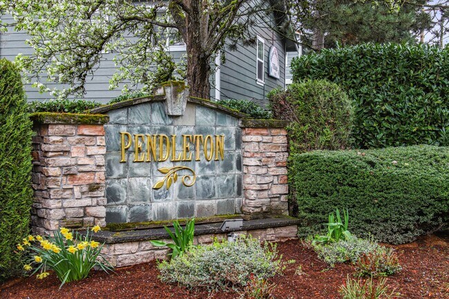 Building Photo - Available Now! Charming 3-Bedroom Home in ...