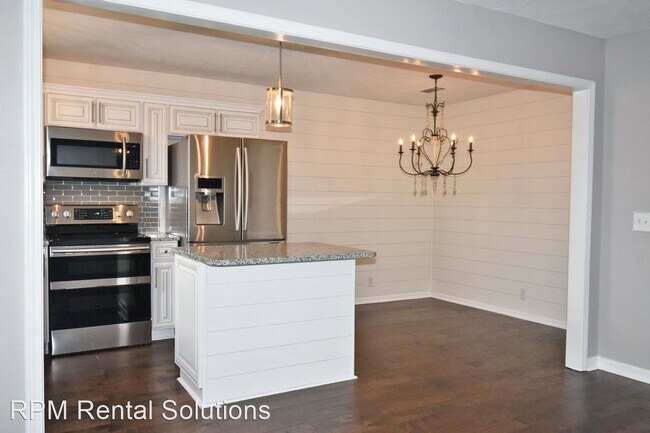 Building Photo - 2 br, 2.5 bath House - 3106 George Buchanan