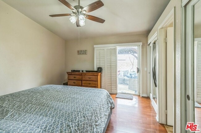 Building Photo - 2619 W Windhaven Dr