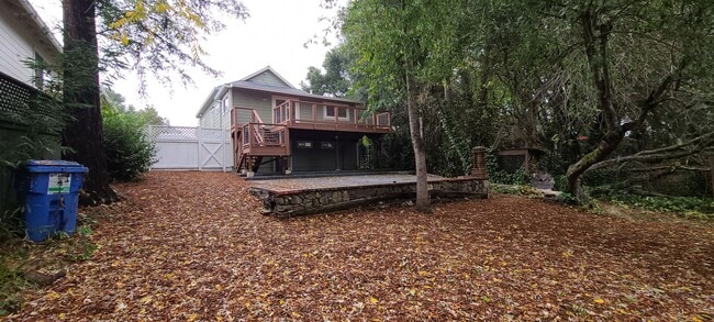 Building Photo - Beautiful Remodeled Home, 3 years ago, loc...