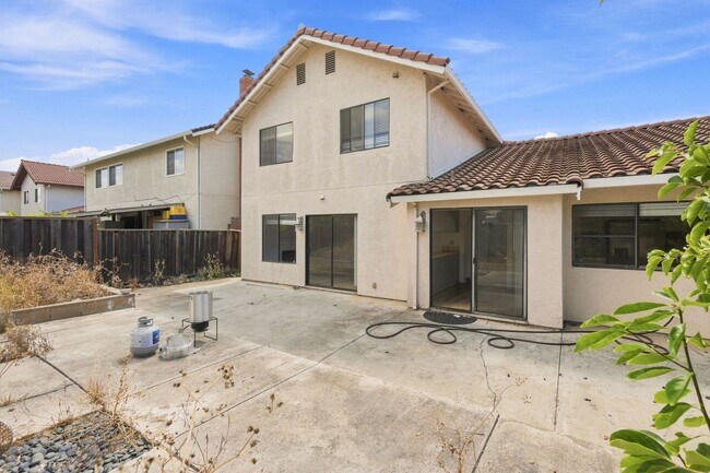 Building Photo - 1387 Xavier Ave