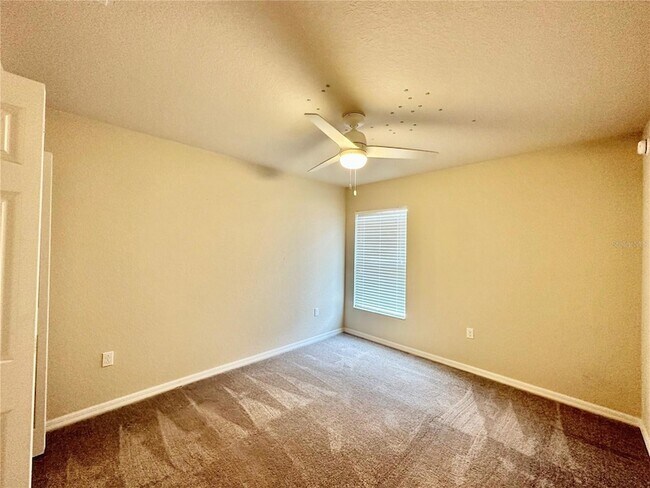 Building Photo - 4717 Mandolin Loop
