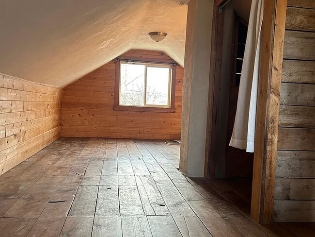 Building Photo - Funky & Cozy Missoula Home w/ Fenced Yard + Garage