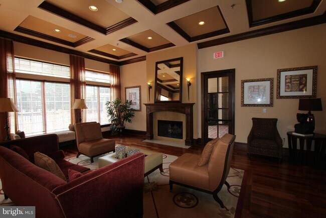 Building Photo - 12929 Centre Park Cir