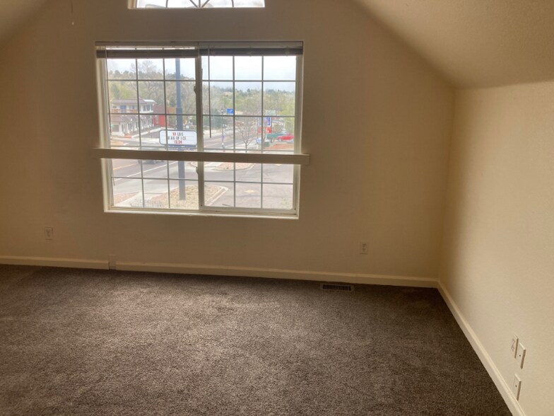 Building Photo - 3419 W Colorado Ave