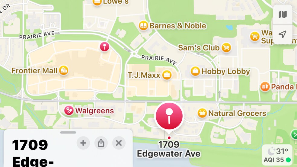 Close to everything - 1709 Edgewater Ave