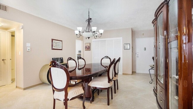 Building Photo - 4250 Galt Ocean Dr