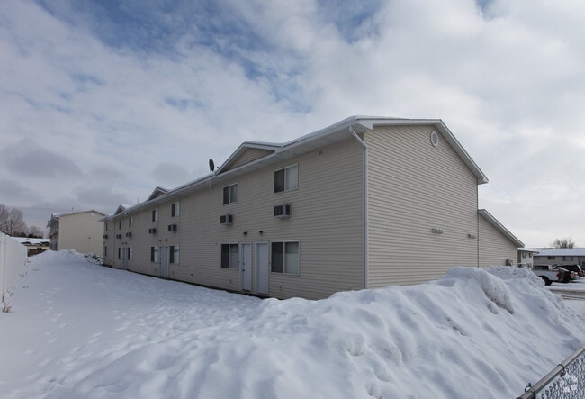 Building Photo - 340 Moonlite Dr