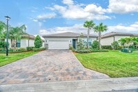 Building Photo - 680 SE Villandry Way