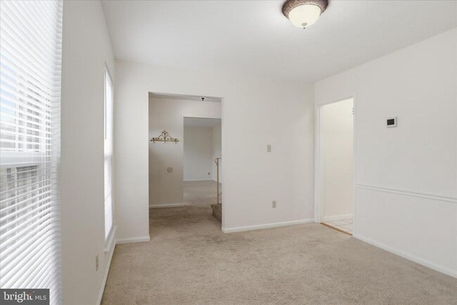 Building Photo - 5516 Dunsmore Rd