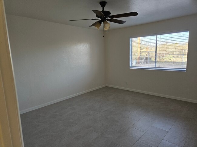 Building Photo - 4445 S Kostka Ave