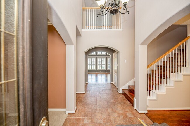 Building Photo - 14203 Alamosa Ct