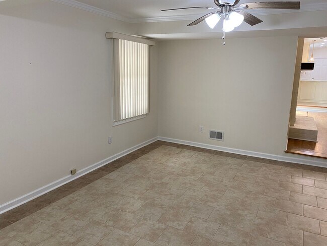 Building Photo - Welcome home!