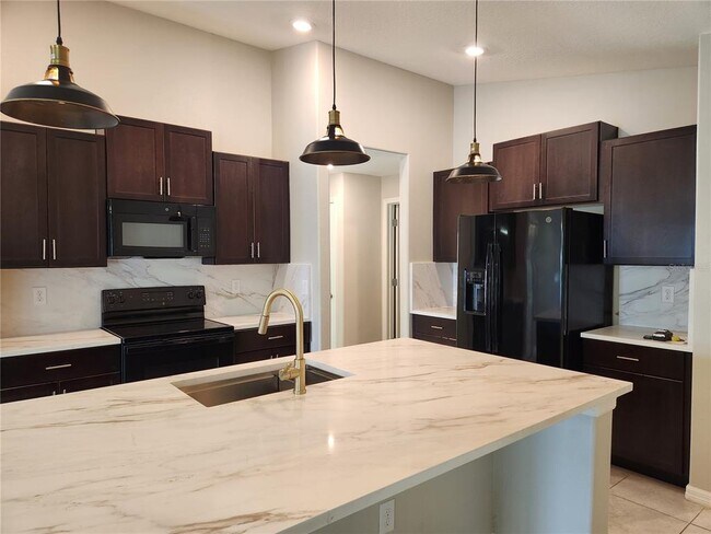 Building Photo - 872 Olive Conch St