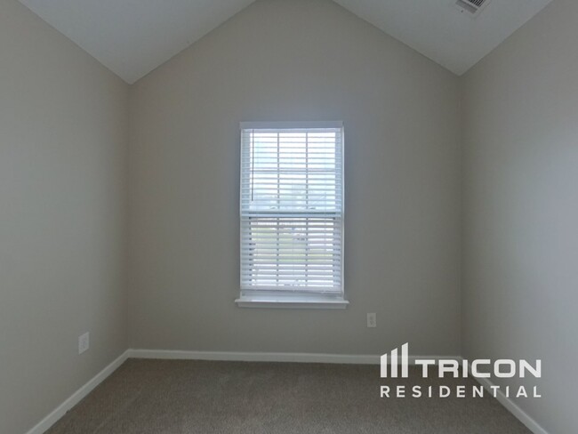 Building Photo - 4262 Winston Cir