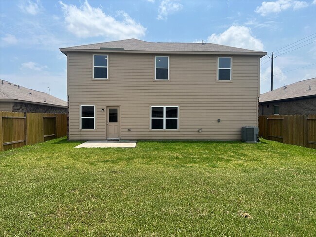 Building Photo - 10707 Gossypium Ct