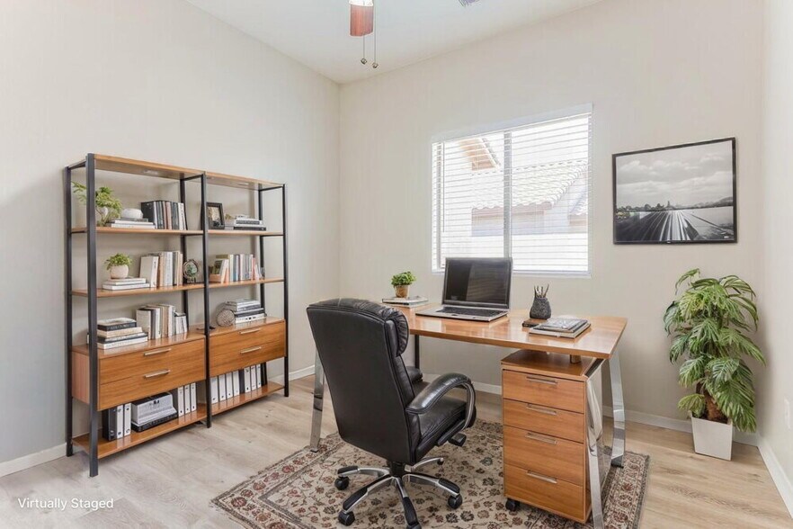 Building Photo - 2903 E Pinto Valley Rd
