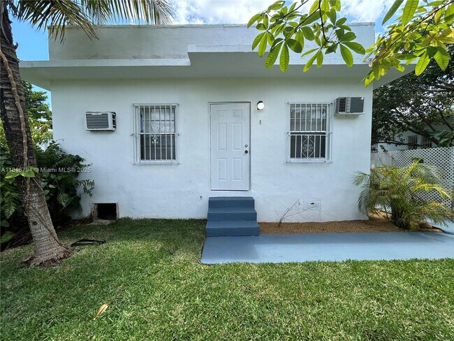 Building Photo - 601 NW 90th St